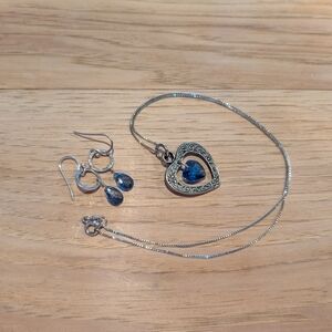Elegant Silver and Blue Heart Jewelry Set
